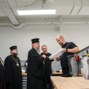 Єпархія на Козацьких могилах: слова єдності та відкидання лжерелігії