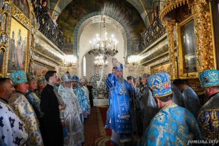 Тернопільська святиня: молебень перед чудотворною іконою звершив Блаженнійший Епіфаній