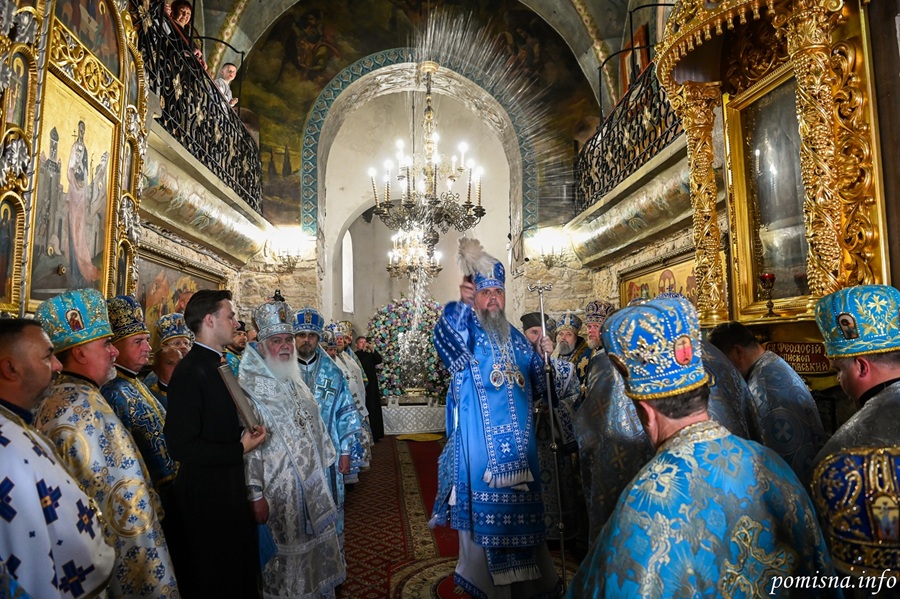 Тернопільська святиня: молебень перед чудотворною іконою звершив Блаженнійший Епіфаній