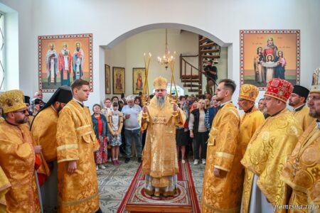 «У єдності — наша перемога»: Епіфаній відвідав Харківщину