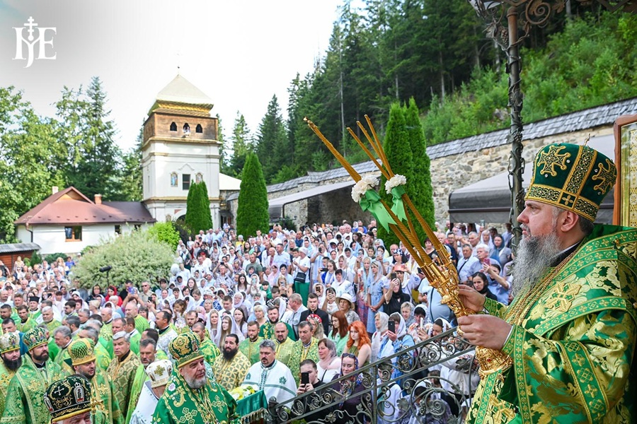 Серед карпатських гір – голос Церкви: Митрополит Епіфаній у Манявському монастирі
