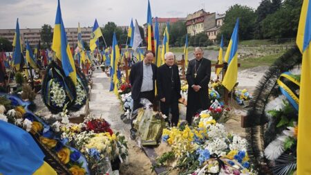 Єпископи ЄС у Львові: «Ми бачимо вашу гідність і ми з вами»