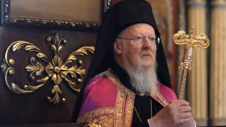 Надія на водах Середземного: патріархат і молодь за мир