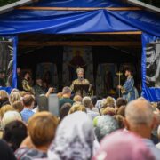 Митрополит Епіфаній звершив літургію у Заглині у свято Покладення пояса Богородиці