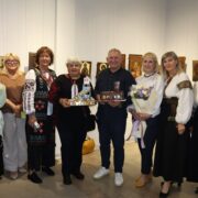 Володимир Шерстій відзначив 65-річчя виставкою ікон у Тернополі