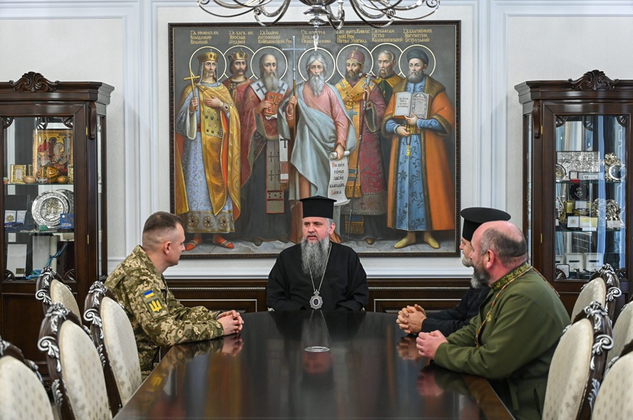 Блаженнійший Епіфаній прийняв начальника Служби військового капеланства ЗСУ