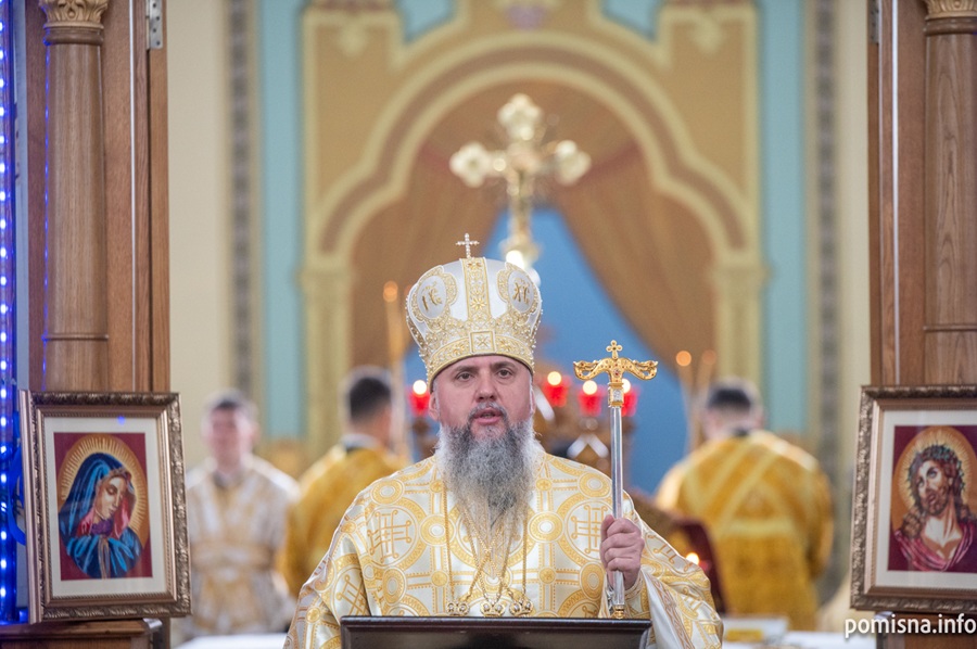 У Старому Косові освятили престол: проповідь Митрополита Епіфанія про жертовну любов