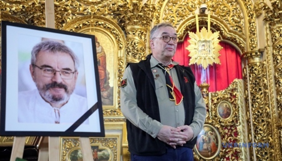 Вічна памʼять: у Києві попрощалися з Мироном Спольським