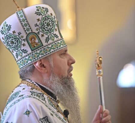 «Духовний шлях — не темний ліс»: Митрополит Епіфаній про спадщину преподобного Паїсія