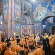 Історичний Миколай та міфічний Санта: що маємо знати?