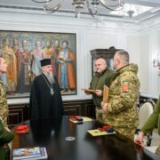 Митрополит Епіфаній подякував захисникам України за служіння