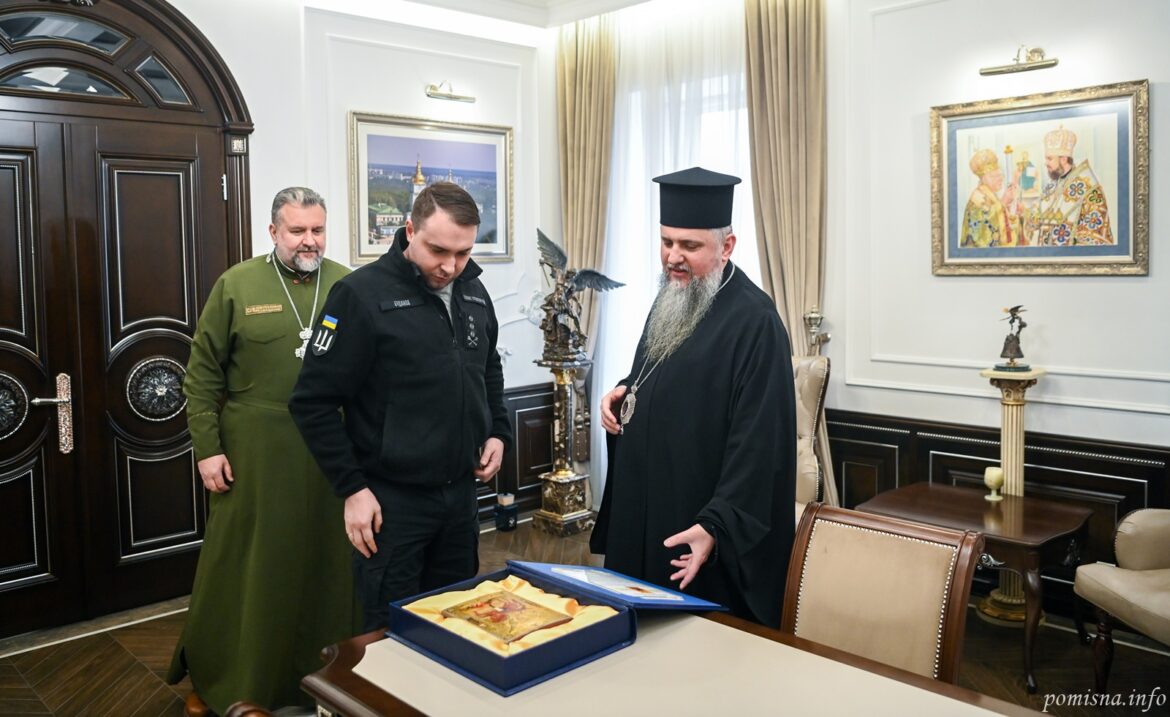 Єдність духу і служіння: різдвяна зустріч Митрополита Епіфанія з очільником ГУР