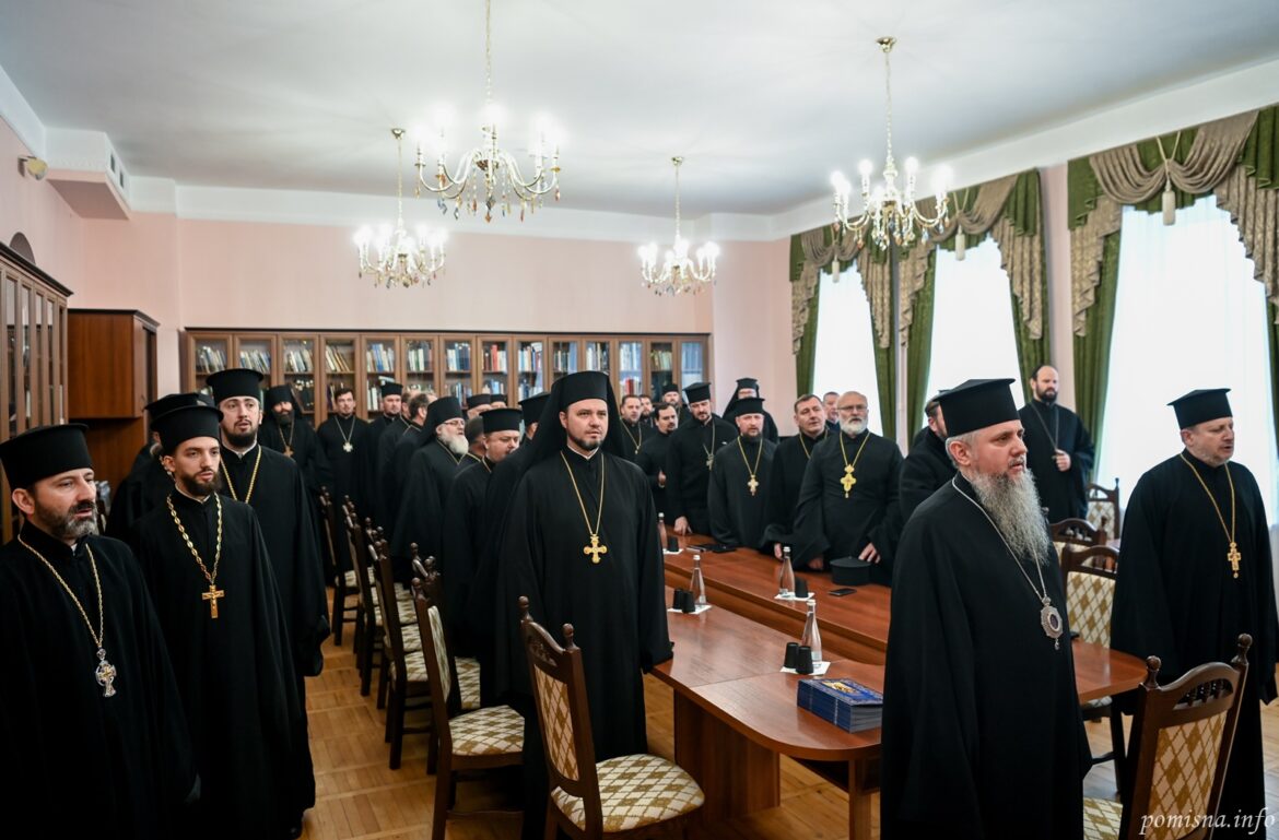«Єдиний шлях — у лоні ПЦУ»: духовенство оприлюднило звернення в річницю Об’єднавчого Собору