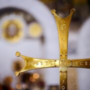 Де Хрест Христовий — там життя