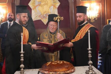 Святіший Патріарх Варфоломій очолив урочисту Велику Вечірню