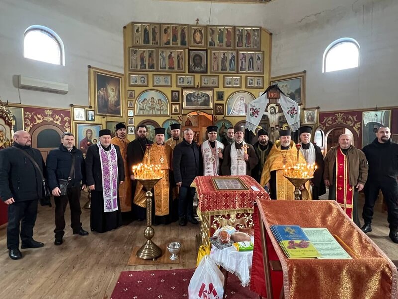 Перша молитва українською: громада Святої Тройці в Биківні приєдналася до ПЦУ