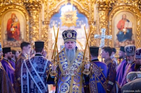 Поминальна субота у Києві: молитва за Україну і її захисників
