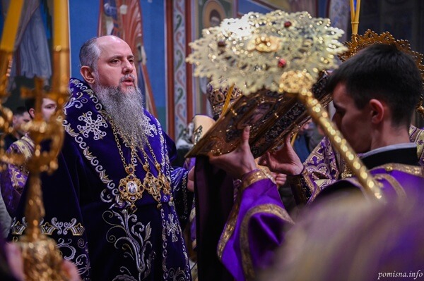 Молитва і тиша посту: у Києві звершили Всенічне бдіння