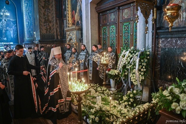 У Києві звершено заупокійну літію на могилі Святійшого Патріарха Філарета