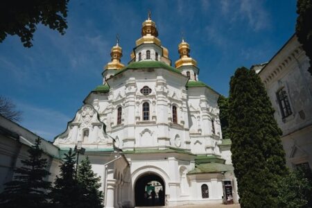 Давня святиня під цифровою охороною: на церкві Мазепи встановили систему сейсмічного моніторингу